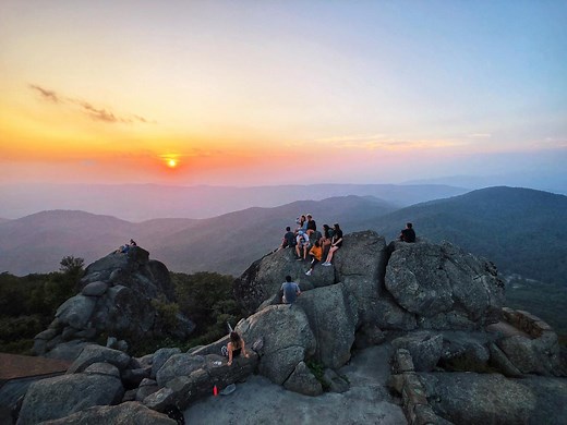 Hiking Sharp Top Mountain in Virginia's Blue Ridge
