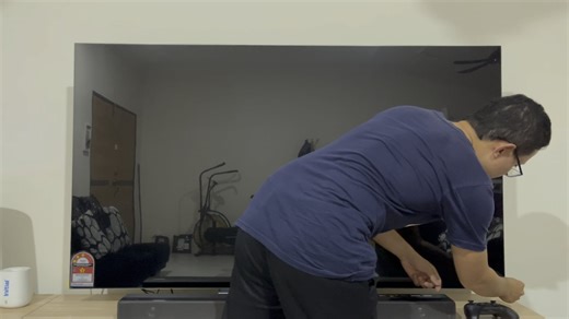 Removal of LG C2 65 Screen Protector Film after 262 hours of screen on time