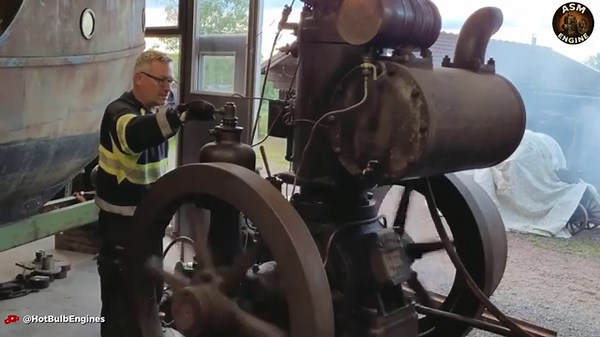 Unreal Diesel Engine Cold Start Sounds You Must Hear