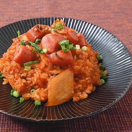 ケチャップ風味キムチチャーハン 作り方・レシピ | クラシル