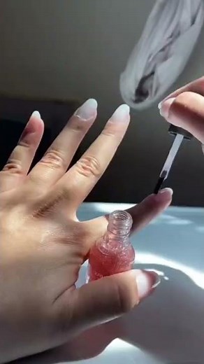 How I do my nails at home | DIY Dollar Tree Nails 💅🏽