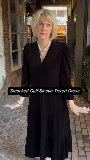 Complete your seasonal look with these Velvet Flutter Sleeve Maxi Dress!! ✅Available in sizes S-3XL ✅Suitable for all body shapes | Viviboutiques | Facebook