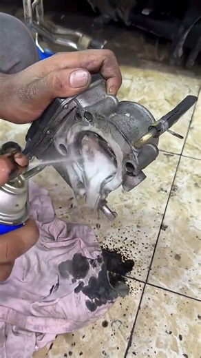 Throttle body cleaner