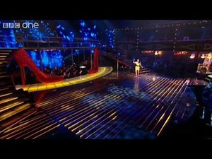 Stephanie's Performance - Over the Rainbow - Episode 3 - BBC