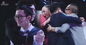 Vỡ òa tập cuối Siêu Trí Tuệ: Trấn Thành, dàn sao sung sướng khi người Việt thắng đậm Nhật Bản