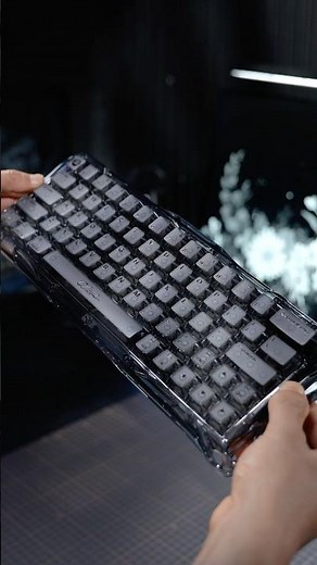 You Can't Miss This One🔥 Meet the Mercury V60 Onyx Crystal