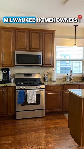 It's prime time for an AFFORDABLE Kitchen Remodel 😍 Our Family-Owned Kitchen Refacing Program Can Bring You Your Dream Kitchen In As Little As 3 Days! We specialize in: ✅ Cabinet Doors & Drawer Fronts ✅ Cabinet Refacing ✅ Kitchen Cabinets ✅ Countertops ✅ Backsplash ✅ Crown Molding & more! Get Special Access to an Expert Kitchen Designer Right From The Comfort of Your Home. 👇🏼 Qualify for this month's promo: https://lp.redocabinetsrefacing.com/il | Redo Cabinets