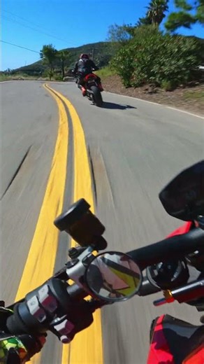 Chasing a Ducati Streetfighter V2 😦