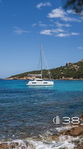 With the Lagoon 38, dreams are lived as a family, in comfort and simplicity. Its welcoming spaces, easy access, and fluid layout allow you to make the most of every moment. A serene experience, perfect for sharing precious moments. | Lagoon Catamarans