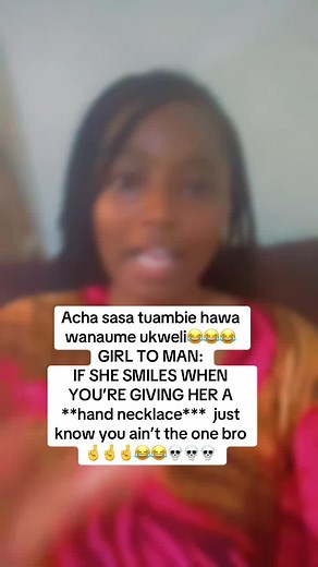 Understanding the Hand Necklace Meaning in Relationships