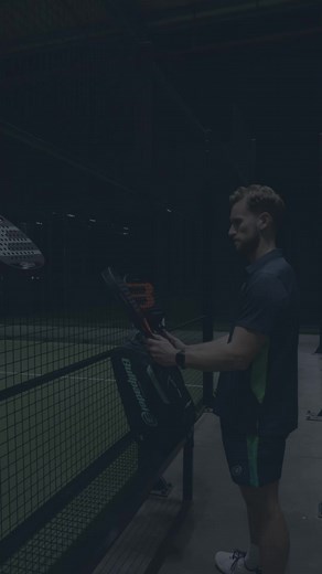 🎾🫣 When your collection of rackets is bigger than your friend list.. . Who needs pals when you've got a racket squad like this? 😉 . Tag a player with way too many rackets 👀😀 . #ThePadelSchool #PadelTips #PadelTraining | The Padel School
