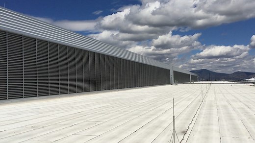 Inside Facebook's Oregon data center