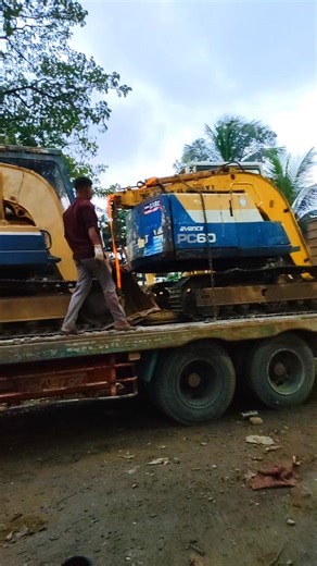 2K views · 53 reactions | Sk03, PC60, EXCAVATOR MACHINE | HELLO CAT | Facebook