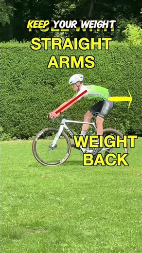 🚴🏻‍♀️Bikejump fail that hurts #bikecrash