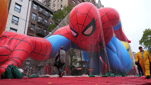 Macy’s Thanksgiving Day Parade brings Pac-Man and Labubu to Manhattan