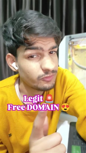 Rajguru Bais on Instagram: "Get Free Domain 🚨 #developer #domain #coding #tech jo ye discounted Domain buy n kre usko kya bologe ?"