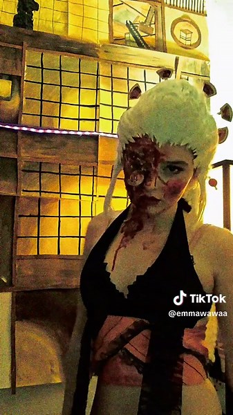 ew my arm looks so disgusting here LMAOO #fyp #cosplayer #demonslayercosplay #dakidemonslayer #dakicosplay