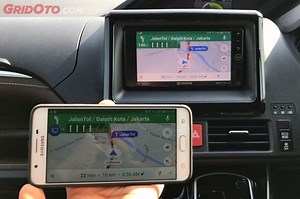 Begini Loh Cara Menghubungkan Weblink di Head Unit Mobil ke Handphone - Gridoto