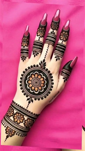 Royal Gol Tiki Mehndi Designs: Classic Mandalas for Brides