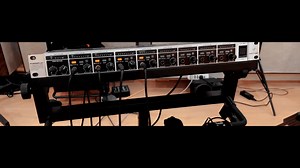 Behringer HA8000 耳机分配器