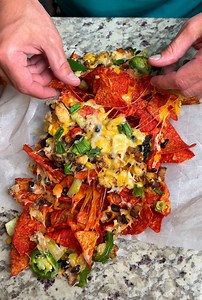 Amazing Nachos in the air fryer 😋 | Ohio Noah