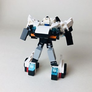 LEGO MOC-80061 Prowl [Transformers G1] (Creator 2021)