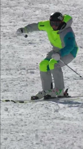Carving Turns #skiing #skicarving #ski