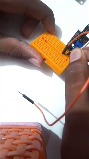 🌧️ Rain Sensor Demo 🌈 Magic with Arduino 🤖 #shorts