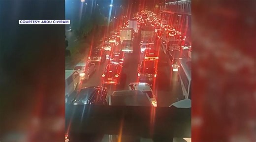 Christmas ‘carmageddon’ paralyzes Marcos Highway on weekend