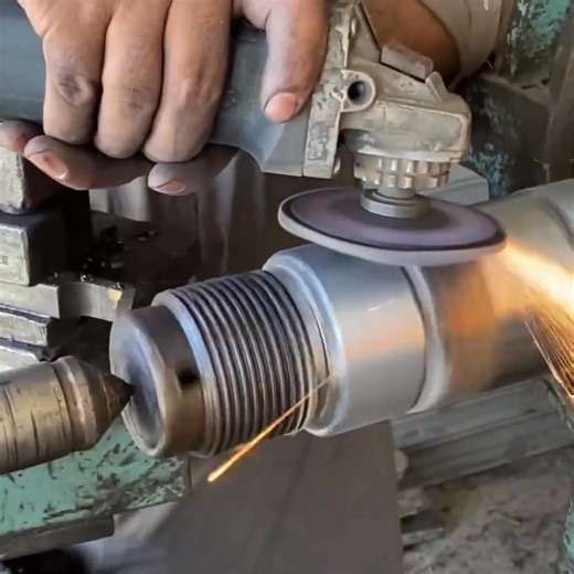 1.5K views · 17 reactions | The most Economical Repair of Rear Axle done by a mechanic must watch the interesting video | Videos live 6 | Facebook