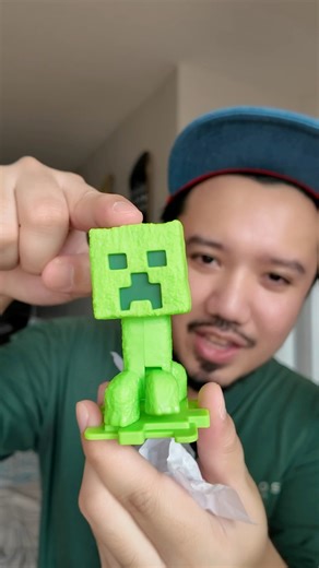 Unboxing #Minecraft Mcdo Happy Meal! | Geoffreview.com | Facebook