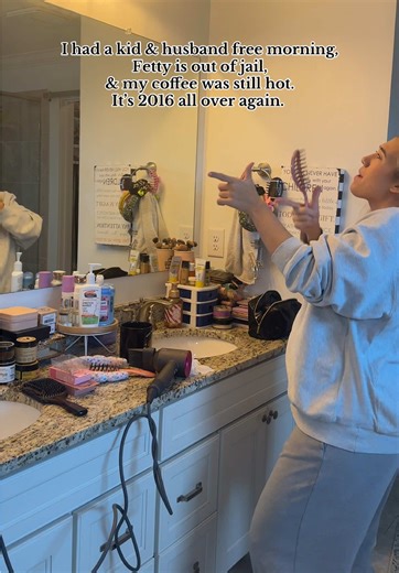 I heard 2026 is the new 2016 and I’m not mad about it. Welcome back @fettywap we missed you! #fettywap #1738 #morningvibes