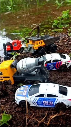 Cement Mixer Truck, Excavator, Wheel Loader, Steam Roller, Dump Truck, Excavator