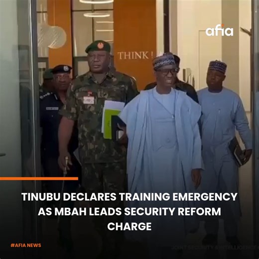 Nigeria’s top security and intelligence leaders met in Abuja today for a high-level Joint Security and Intelligence Chiefs Meeting convened by the National Security Adviser, Mallam Nuhu Ribadu. Addressing the press after the meeting, the Chief of Defence Staff, General Olufemi Oluyede, reaffirmed that no Nigerian is being targeted or persecuted for their faith, stressing that the country’s core challenge remains terrorism, a global threat requiring strong international cooperation. General Oluye