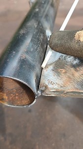 Not everyone knows the technique of welding heavy steel that is welded to thin pipes | Welderman