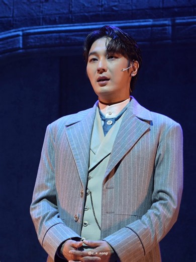 엘레바시옹, 앙뜨르샤이전에 내가 알던 모든 발레 용어들은 존재의 의미를 잃었다무용의 신 앞에서초연 마지막 인사 생각나“여러분들이 저의 니진스키였습니다.”
