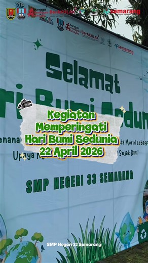 Dalam rangka memperingati Hari Bumi Sedunia 2026, siswa SMP Negeri 33 Semarang melaksanakan kegiatan kerja bakti dan gotong royong sebagai wujud kepedulian terhadap lingkungan. Bersama, kita jaga bumi tetap bersih, sehat, dan lestari untuk masa depan 🌱🌍 #fyp #smpnegeri33semarang #haribumisedunia