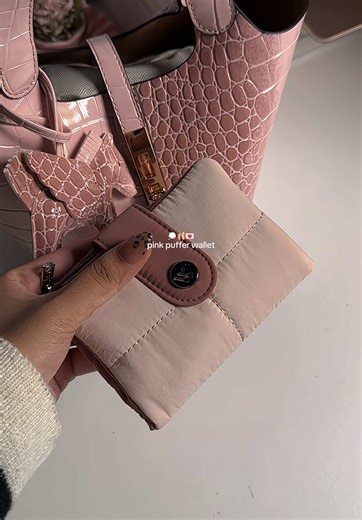 The Cutest Puffer Wallet You Need