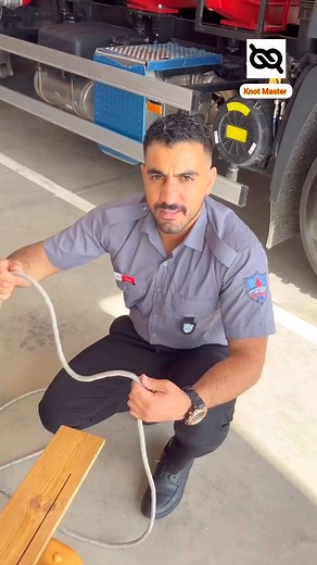 2.1K views · 16 reactions | Very practical scaffold hitch knot tutorial... | Knot Master | Facebook