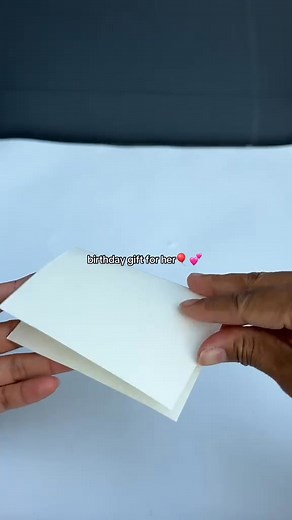 61K views · 514 reactions | make this cute pink balloon pop-up card for her #handmadegift #giftidea #popupcard #birthdaycard #giftforher | Audrey Lilliann | Facebook