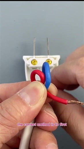 Electrician tips: How to connect 2 pin plug#electric#electrician#shorts