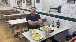 6.4K views · 22 reactions | 8 PIE AND MASH CHALLENGE  Tommy Took my 8 Pnm Challenge… Did he do it ? Did he beat Tom Harnack ? Result post tomorrow……. C’mon Tommy !!!!!!! | F.Cooke of Bishop's Stortford | Facebook