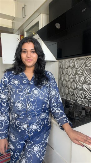 Yashika Jain on Instagram: "Select a right Hob for your kitchen here is a ultimate kitchen hob guide for your new kitchen These small small things can make your home even more beautiful and functional yet elegant Do follow for more videos @theyashikajain #interior #architect #architecture #kanpur #homedecor #interiordesign #construction #theyashikajain #delhi #interiordesigner"