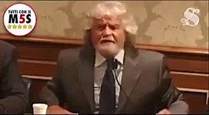 1.9M views · 10K reactions | “Abbiamo già fatto una rivoluzione” Beppe Grillo contro la stampa Ascoltate!!! #PerNonDimenticare | Paola Taverna | Facebook