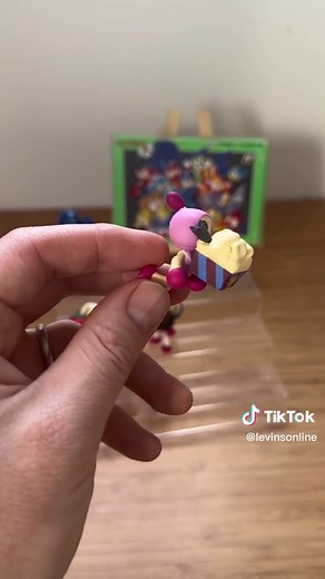 Bomberman Gacha Characters Unboxing! Which One Is Your Favorite?