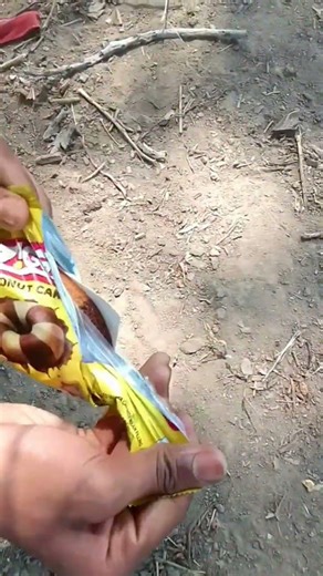 20 me milne wala yeh 🍩 dekhne me hi itna tasty lag raha hai 😍#ZigZagDonut🍰💯 #Unboxing🍰🍩 viralvideo