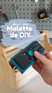Dans ma mallette de DIYeuse épisode 2 ! Vous me l’avez demander : le kit de vissage invisible ✨ Il est parfait pour beaucoup de DIY de meuble / structures … je l’ai par exemple utilisé pour le placard de jardin, la clôture ou encore la table de jardin DIY 💪🏻 C’est @wolfcraft_france qui fait ça ! ✨ Lien en bio et puis dis-moi ce que tu veux voir au prochain épisode ⚒️ *ce produit m’avait été offert par la marque #diy #doityourself #assemblage #bois #outils #wolfcraft | Stacey Stachetti