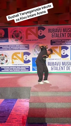 Bushali Wiririmbye muri Rubavu Music Awards Yeretswe urukundo nabafuns i Gisenyi Muri KIVU INTARE ARENA