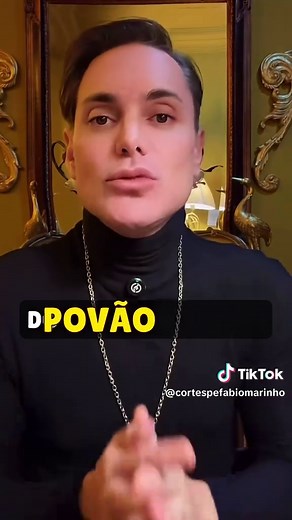 Entre o cego de Jericó e a intervenção lacaniana há mais do que um paralelo simbólico: há a mesma ética do sujeito. Jesus não parte da falta objetiva — Ele pergunta pelo desejo. Lacan também não responde à demanda; ele a devolve ao sujeito para que este se responsabilize por aquilo que diz querer. Em ambos, não é a carência que mobiliza a transformação, mas o desejo nomeado, assumido, sustentado na palavra. A cegueira que permanece não é a dos olhos, é a do desejo não interrogado. Milagres e int
