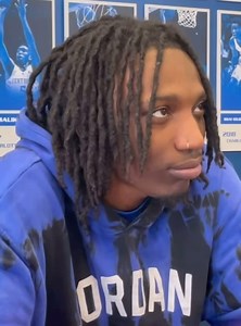 Kentucky’s big men have a private group chat with a height requirement “If you’re not 7-foot and over, you can’t get in. Sorry.” 😂 | Kentucky Sports Radio